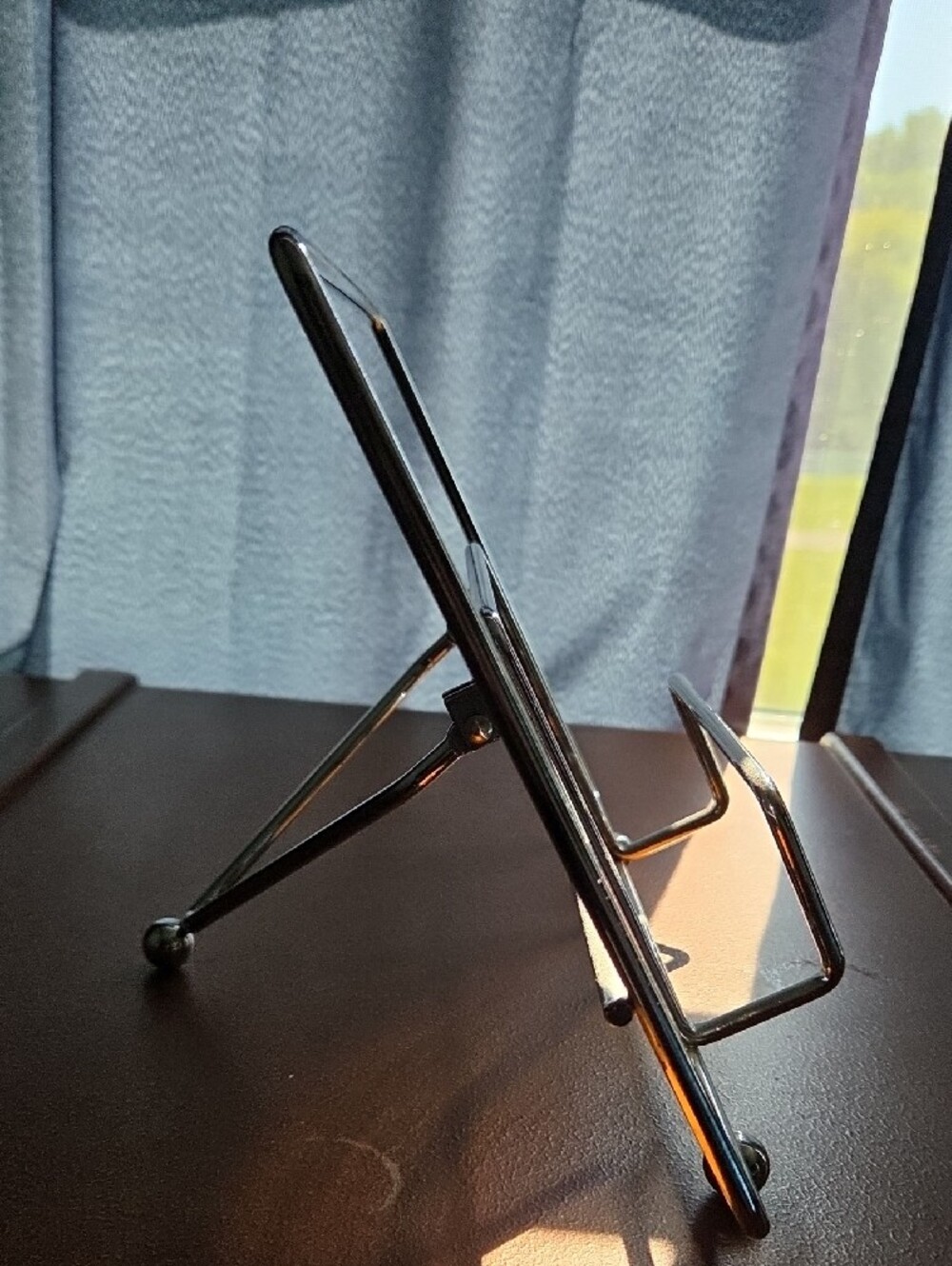 Cuisinart Metal Cookbook or Tablet Stand in Shiny Silver - Picture 3 of 4